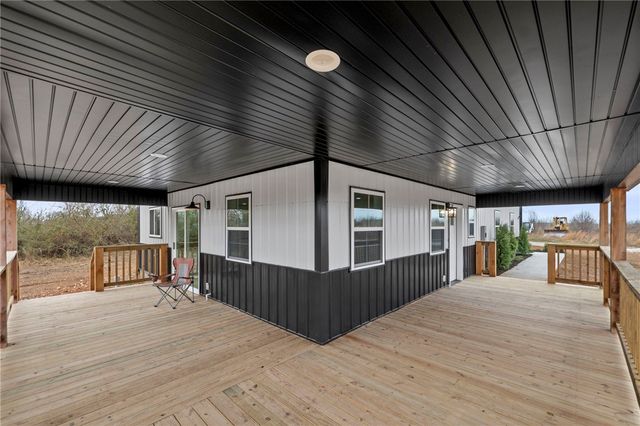 717-719 Evening Star Road, Bentonville, AR 72713