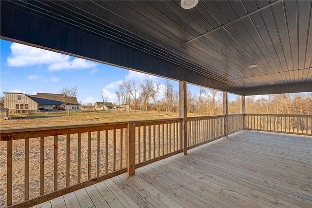 717-719 Evening Star Road, Bentonville, AR 72713