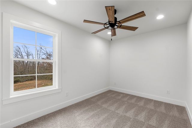 717-719 Evening Star Road, Bentonville, AR 72713