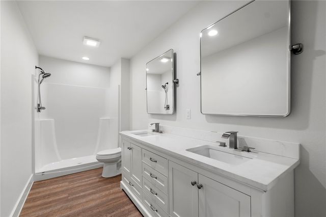 717-719 Evening Star Road, Bentonville, AR 72713