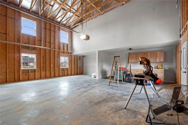 717-719 Evening Star Road, Bentonville, AR 72713