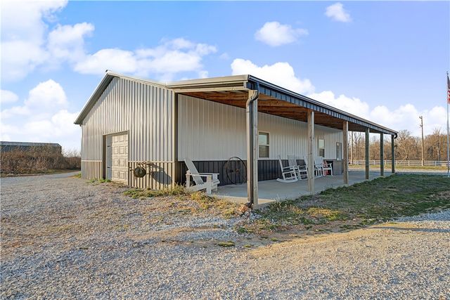 717-719 Evening Star Road, Bentonville, AR 72713