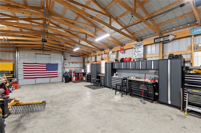 717-719 Evening Star Road, Bentonville, AR 72713