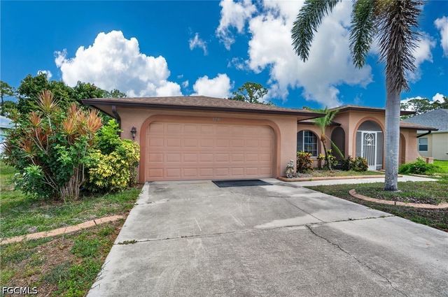 6731 Eagle Tree CT, North Fort Myers, FL 33917