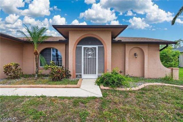 6731 Eagle Tree CT, North Fort Myers, FL 33917