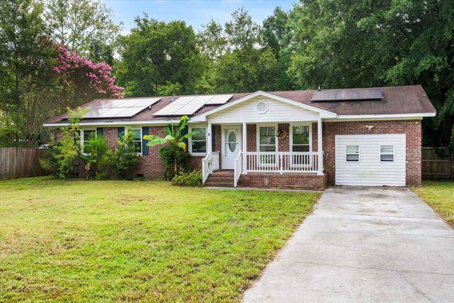 306 Brailsford Boulevard, Summerville, SC 29485