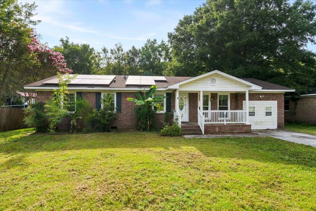 306 Brailsford Boulevard, Summerville, SC 29485