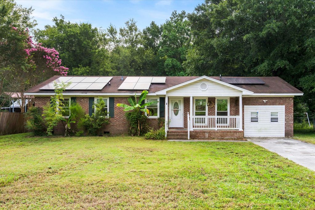 306 Brailsford Boulevard, Summerville, SC 29485