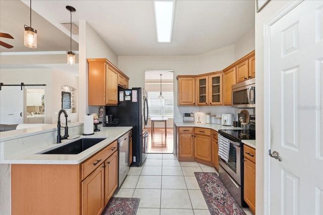 6474 BRISTOL OAKS DRIVE, Lakeland, FL 33811