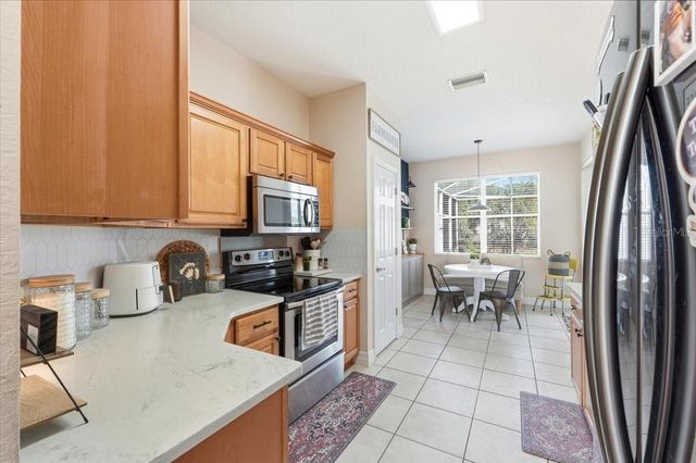 6474 BRISTOL OAKS DRIVE, Lakeland, FL 33811