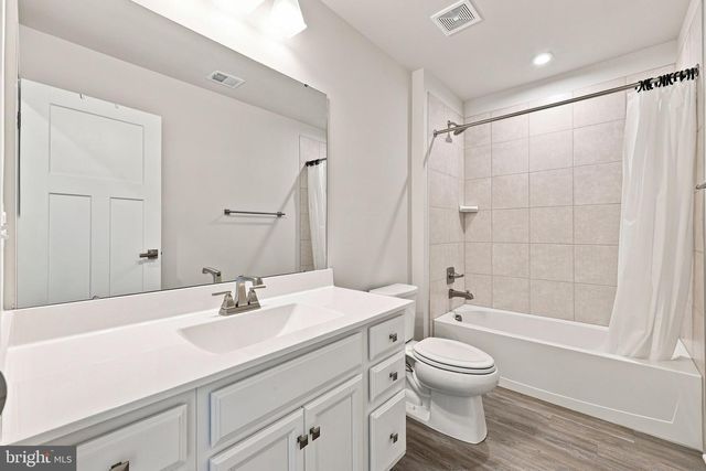 209 PULLMAN WAY, Martinsburg, WV 25403