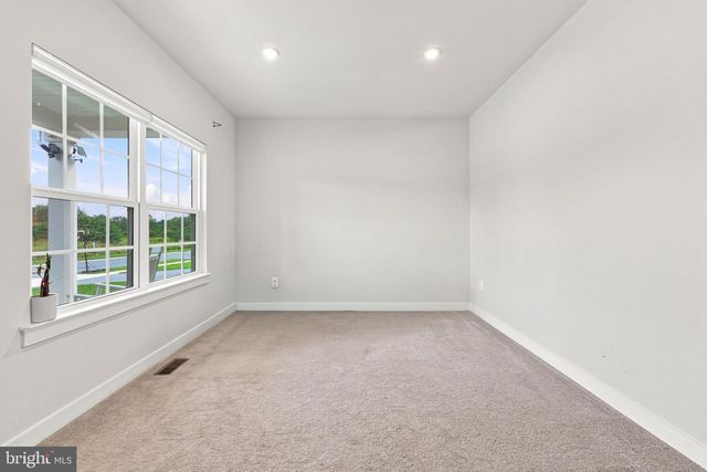 209 PULLMAN WAY, Martinsburg, WV 25403