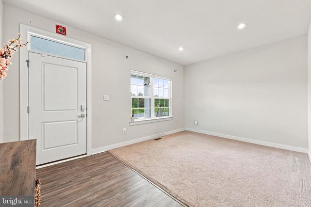 209 PULLMAN WAY, Martinsburg, WV 25403