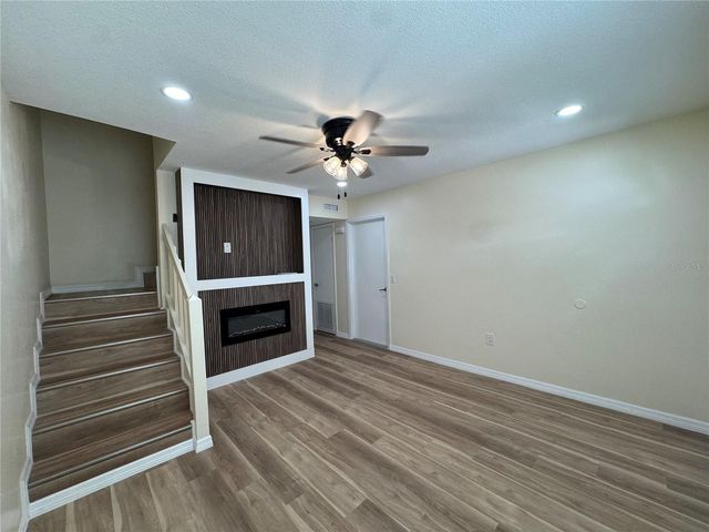 665 W JUNIATA STREET, Clermont, FL 34711