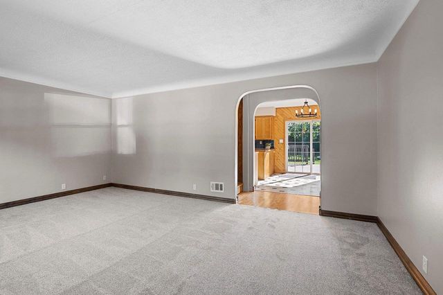 2244 PREBLE AVENUE, Green Bay, WI 54302