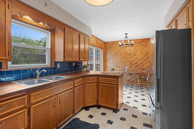 2244 PREBLE AVENUE, Green Bay, WI 54302