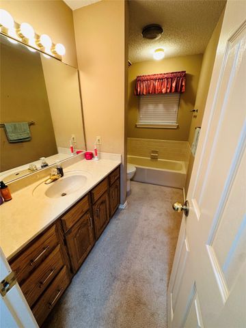 1925 N Collegiate Drive, Paris, TX 75462