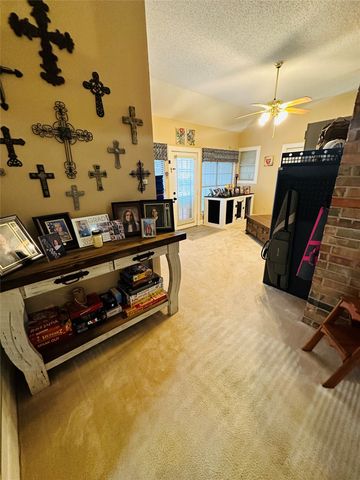 1925 N Collegiate Drive, Paris, TX 75462