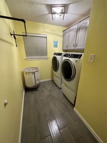 1925 N Collegiate Drive, Paris, TX 75462