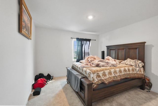 7041 Overlook Way, Stockton, CA 95219