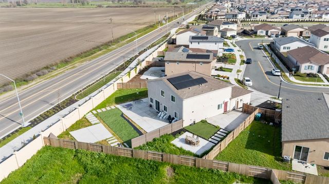 7041 Overlook Way, Stockton, CA 95219