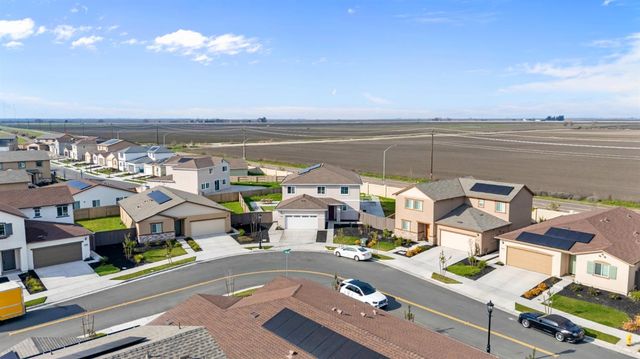 7041 Overlook Way, Stockton, CA 95219