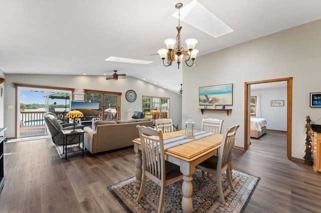 1911 County Road F E, White Bear Lake, MN 55110