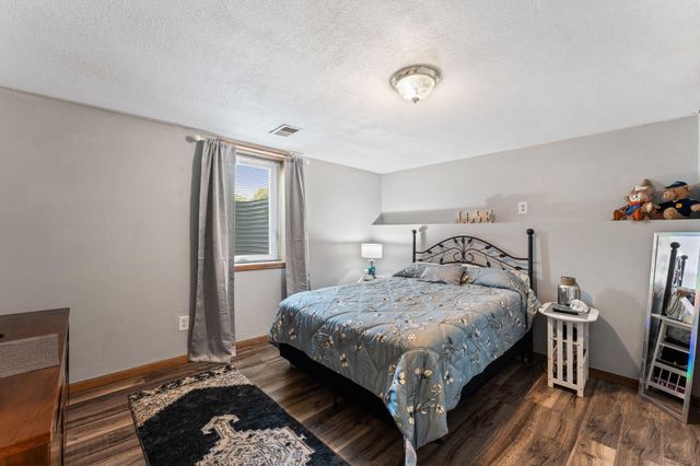 1911 County Road F E, White Bear Lake, MN 55110