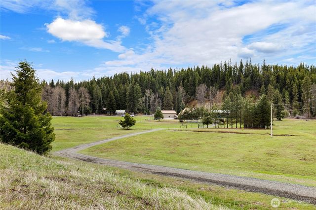 4010 Teanaway Middle Fork Rd, Cle Elum, WA 98922