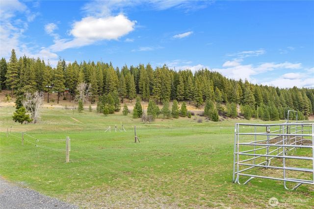 4010 Teanaway Middle Fork Rd, Cle Elum, WA 98922