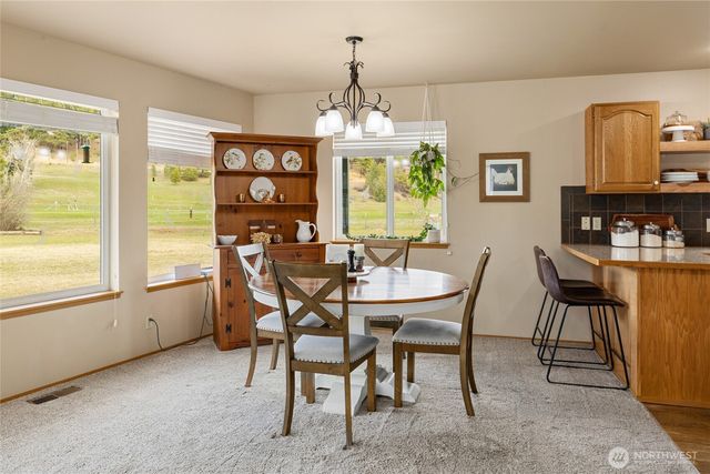 4010 Teanaway Middle Fork Rd, Cle Elum, WA 98922