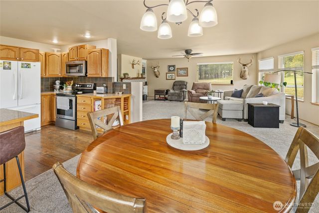 4010 Teanaway Middle Fork Rd, Cle Elum, WA 98922