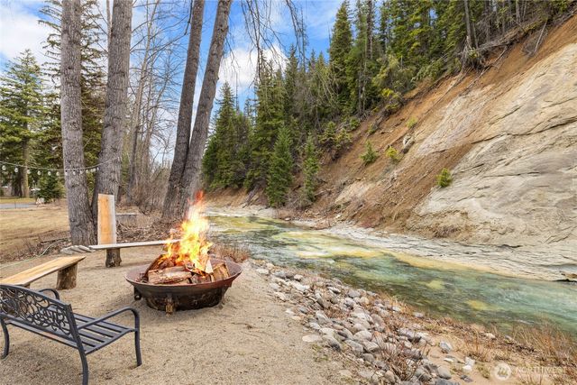 4010 Teanaway Middle Fork Rd, Cle Elum, WA 98922
