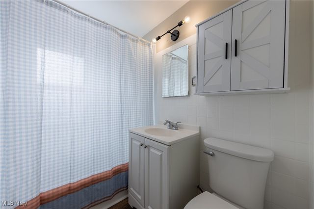 21610 Crystal Avenue, Euclid, OH 44123