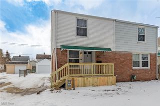 21610 Crystal Avenue, Euclid, OH 44123