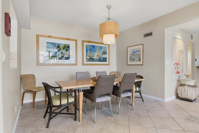 1172 HILLSBORO MILE 3-3, Hillsboro Beach, FL 33062
