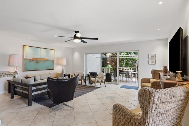 1172 HILLSBORO MILE 3-3, Hillsboro Beach, FL 33062
