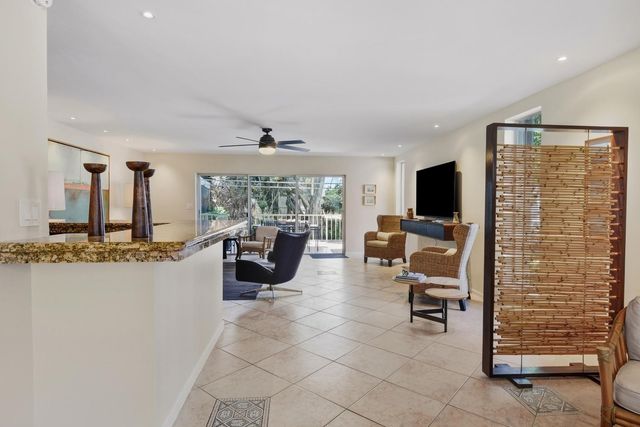 1172 HILLSBORO MILE 3-3, Hillsboro Beach, FL 33062