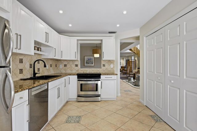 1172 HILLSBORO MILE 3-3, Hillsboro Beach, FL 33062
