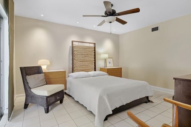 1172 HILLSBORO MILE 3-3, Hillsboro Beach, FL 33062