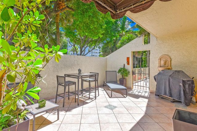 1172 HILLSBORO MILE 3-3, Hillsboro Beach, FL 33062