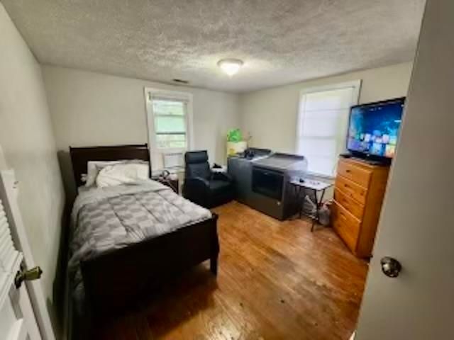 114 S PARKWAY AVE, Bethel Springs, TN 38315