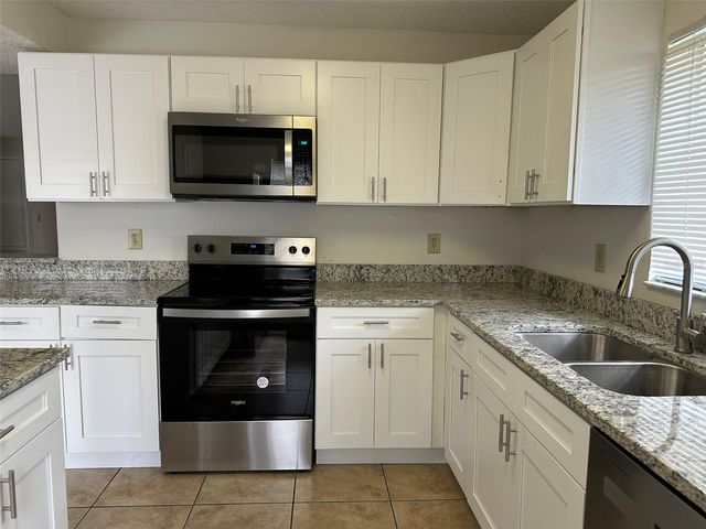 2008 SHADOW PINE DRIVE, Brandon, FL 33511