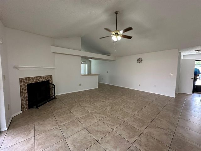 2008 SHADOW PINE DRIVE, Brandon, FL 33511