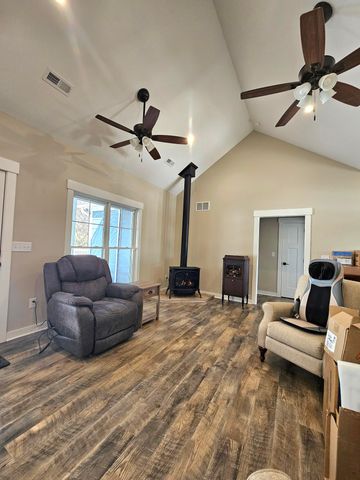 205 Northern TRL, Salem, VA 24153