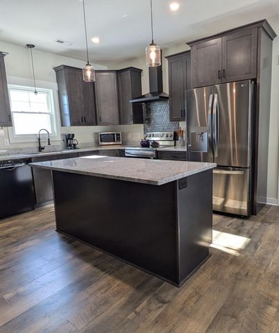 205 Northern TRL, Salem, VA 24153