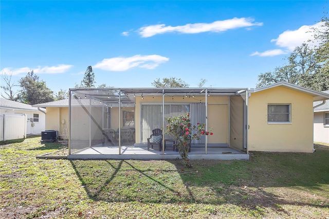 2481 12TH AVENUE SW, Largo, FL 33770