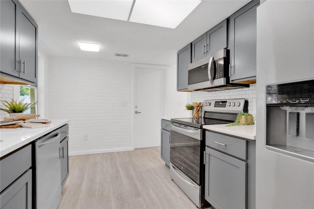 2481 12TH AVENUE SW, Largo, FL 33770