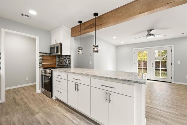 604 Willow Ridge Place, Edmond, OK 73003