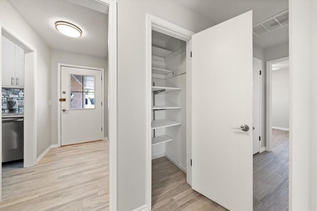 604 Willow Ridge Place, Edmond, OK 73003